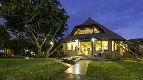 Nahyeeni Lodge, Inhaca Island, Mozambique