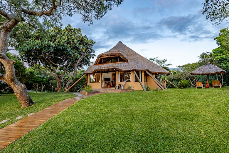 Nahyeeni Lodge, Inhaca Island, Mozambique