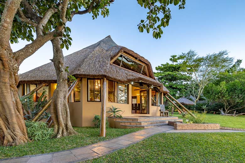 Nahyeeni Lodge, Inhaca Island, Mozambique