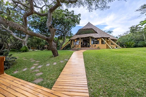 Nahyeeni Lodge